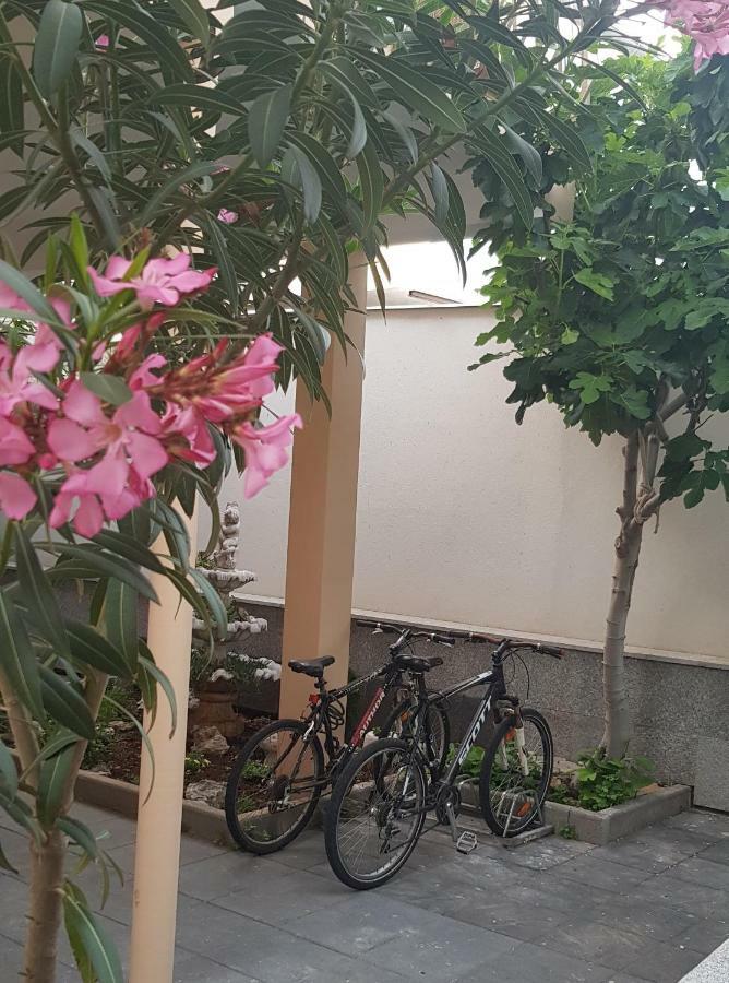 Apartment Bike Corner Zadar Dış mekan fotoğraf